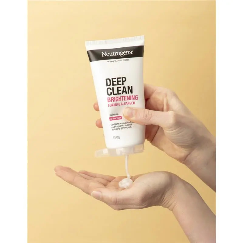 Neutrogena Deep Clean Brightening Foaming Cleanser 150g